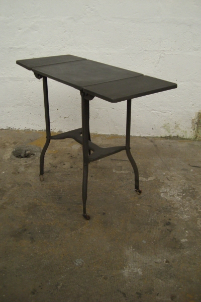 Vintage American Small Steel Foldable Table 231