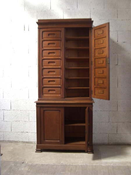 Vintage Oak Multi-Shelf Cabinet (in 2 parts) 64-2