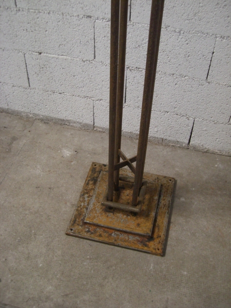 Vintage Lighting - Standing Lamp (2 available) 70-3